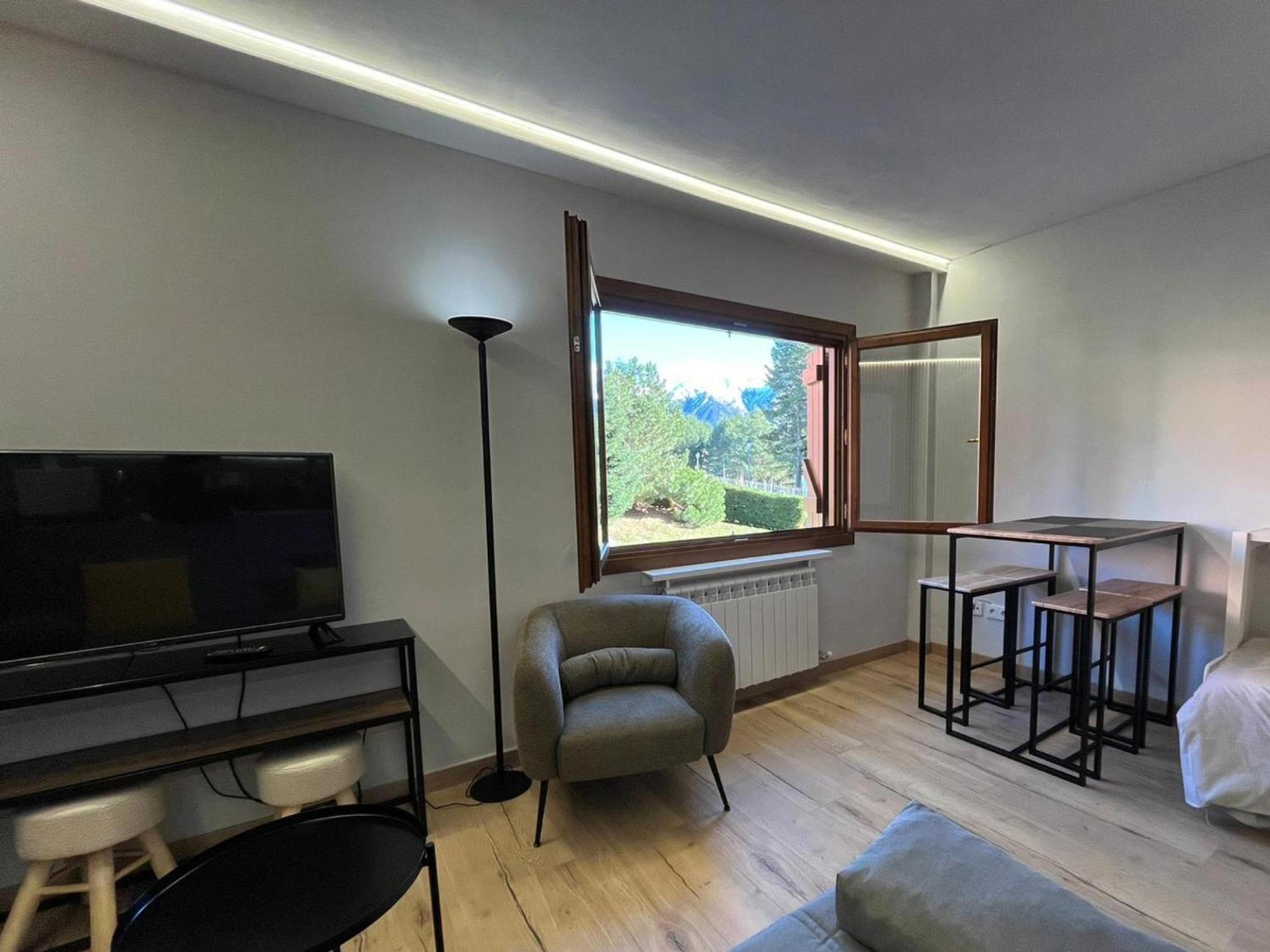Apartamentos Baladrias Formigal Centro - Recien Reformado Eksteriør billede